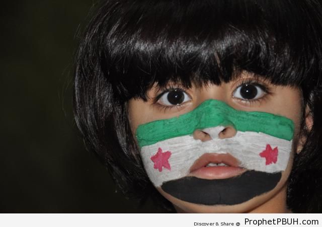 Free Syria Flag on Saudi Little Girl-s Face - Islamic Posters